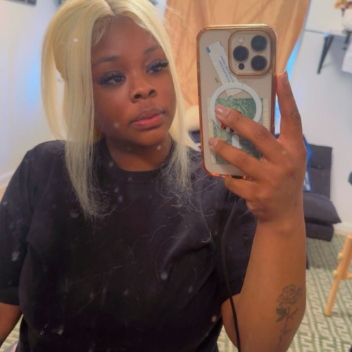 Unique  B. profile photo