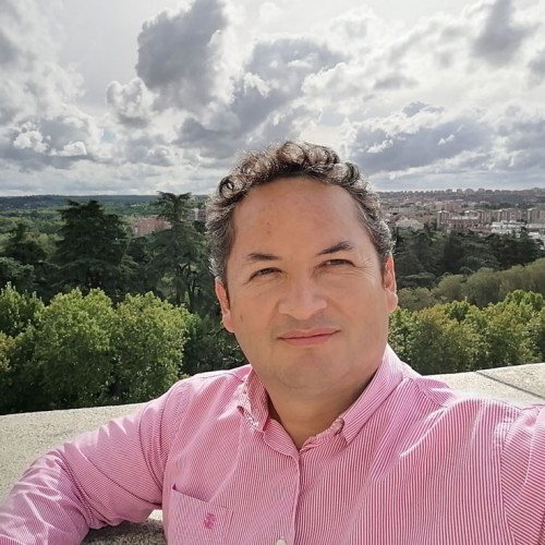 JCarlos A.