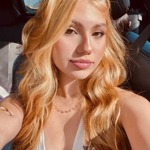 summer J. profile photo