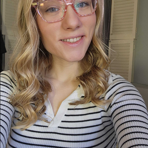 Samantha M. profile photo