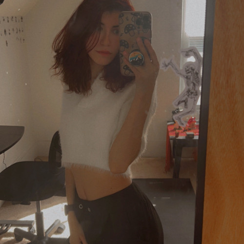 Ashley b. profile photo