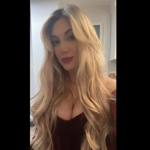 Gabi N.
