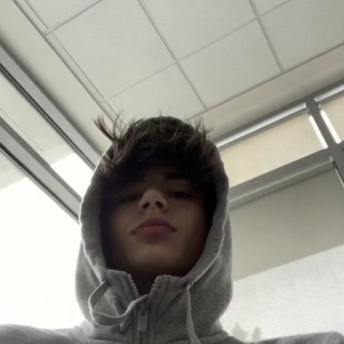 ألاي م. profile photo