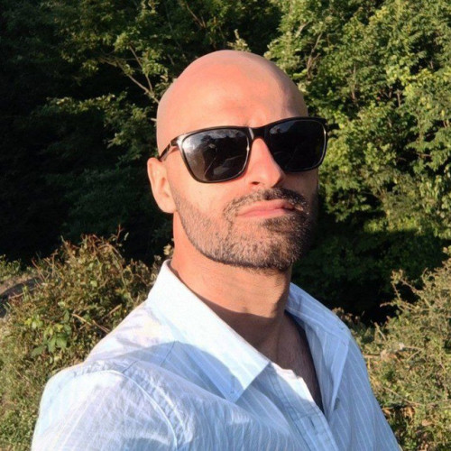 kami b. profile photo