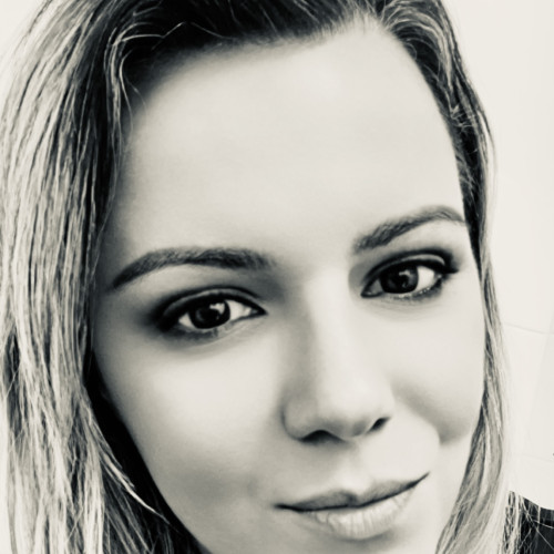 Daniela S.