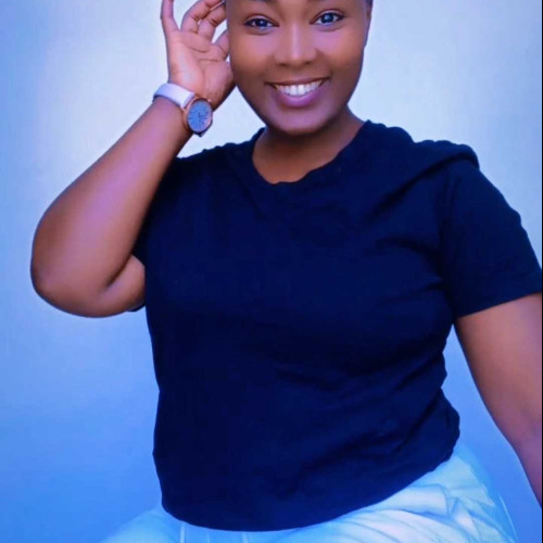 naomi m. profile photo