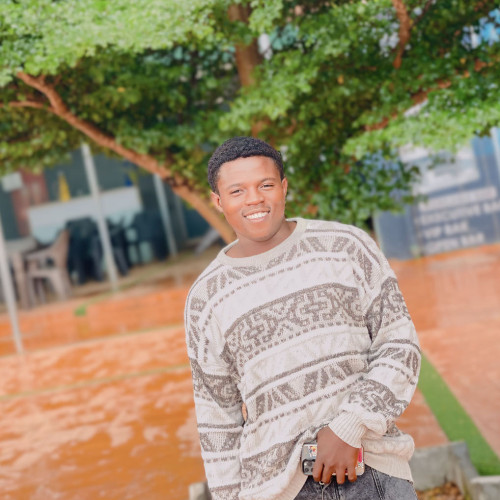 damola D. profile photo