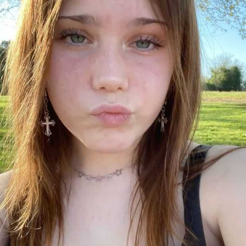 Elowen V. profile photo