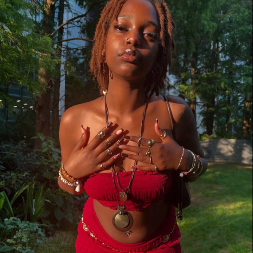 lizz w. profile photo