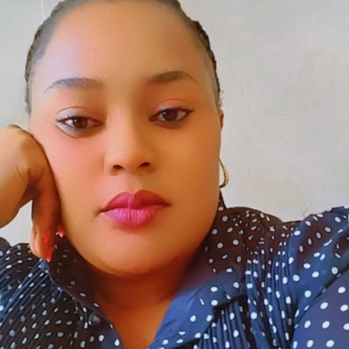 mariam l. profile photo