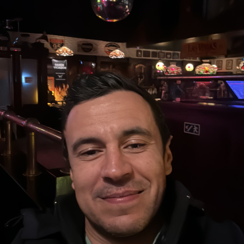 Hugo V. profile photo