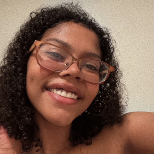 Aviana  F. profile photo