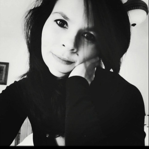 Sandra T.