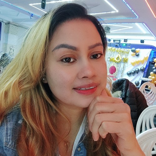 Maricel R.