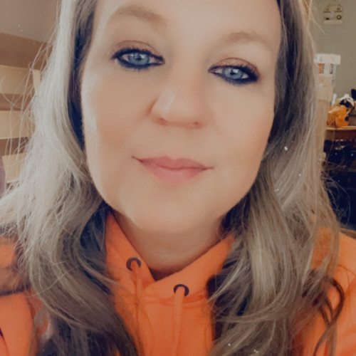 Tonya L. profile photo