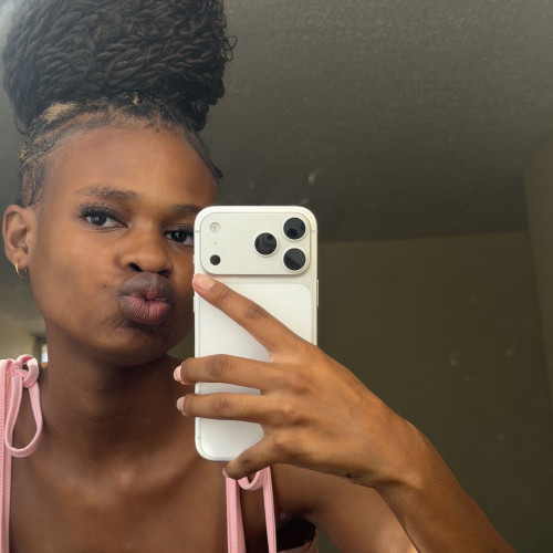 Kiim M. profile photo