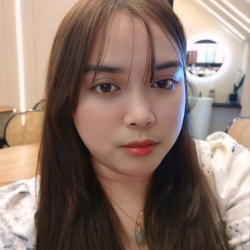 Ella R. profile photo