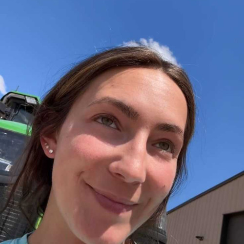 Laura W. profile photo