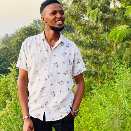 Tonny  m. profile photo