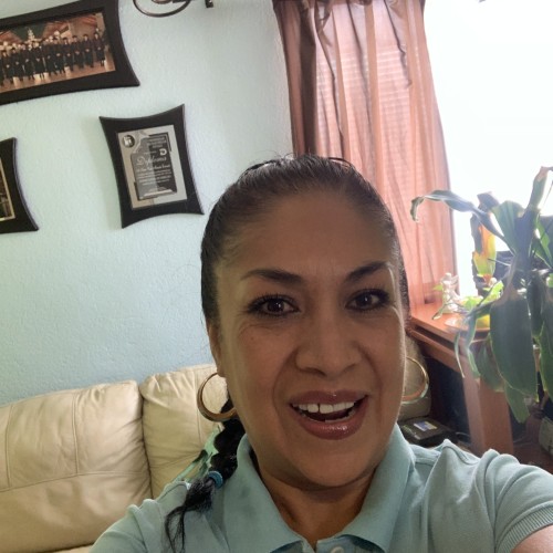 María  C.