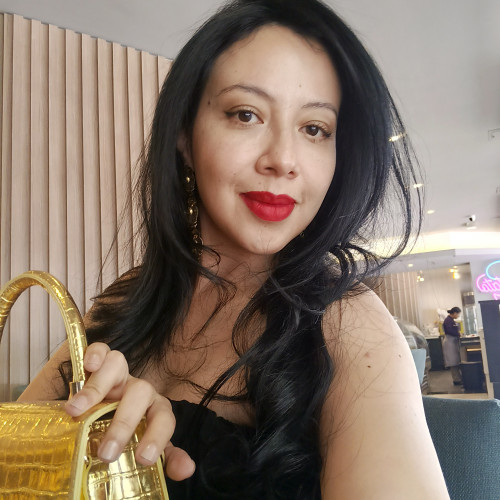 Eva C. profile photo