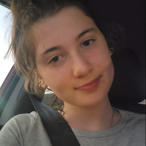 Chloe B.