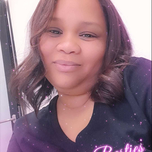 Anneline C V. profile photo