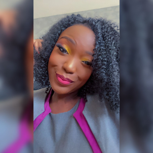 Miss  T. profile photo