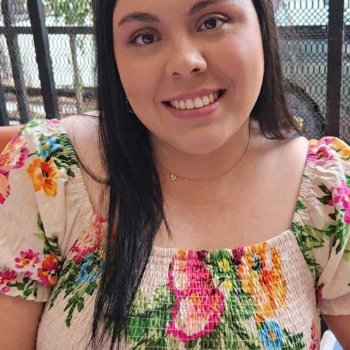 Laura M. profile photo