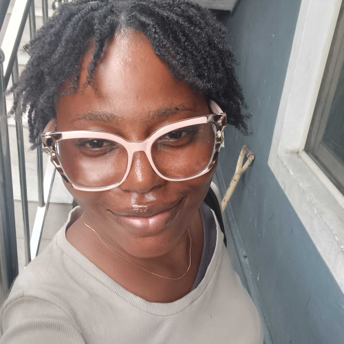 Isabelle O. profile photo