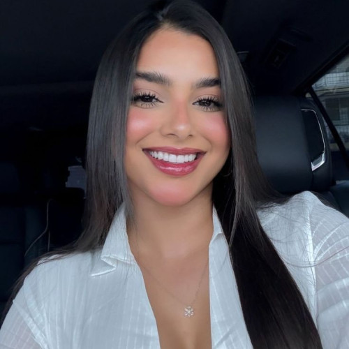 Becky B. profile photo