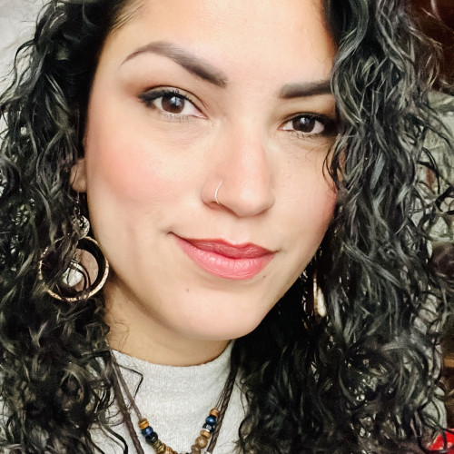 Ana R.