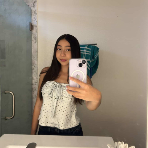 Julissa C. profile photo