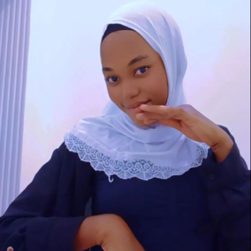 Nampeera  J. profile photo