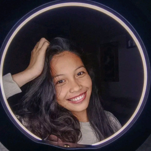 Ghlexie May N.