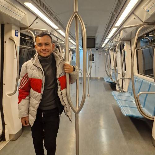 Hocine A.