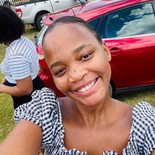 Luyanda m. profile photo