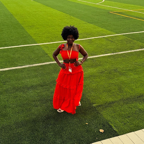 esterose N. profile photo