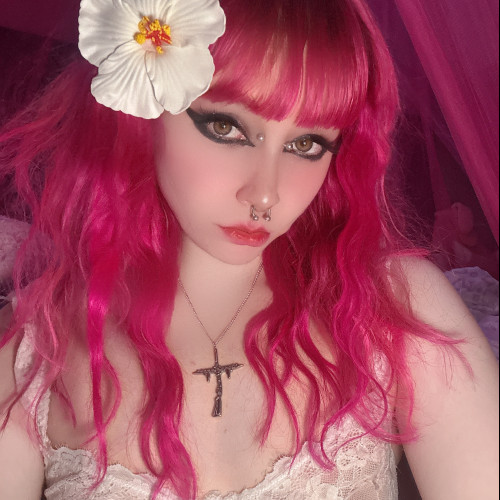 Helaina  R. profile photo