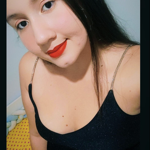 TATIANE C. profile photo