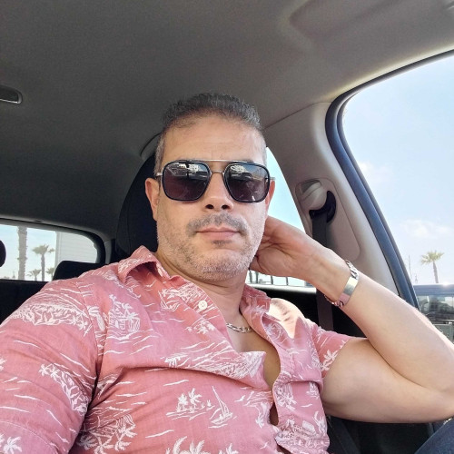 Morad M.