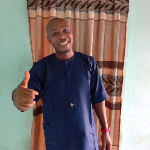 Azoro  V. profile photo