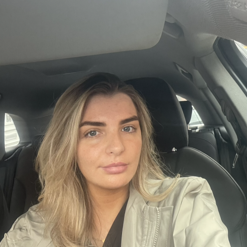 Maisy W. profile photo