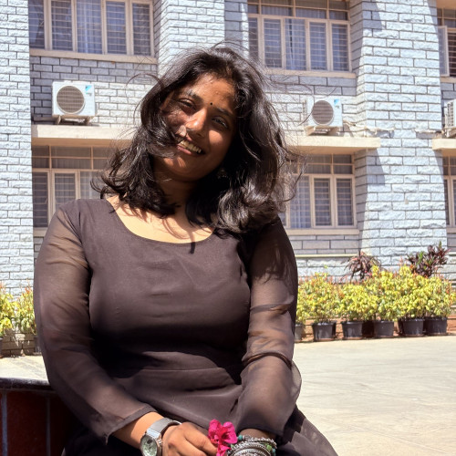 Pari G. profile photo