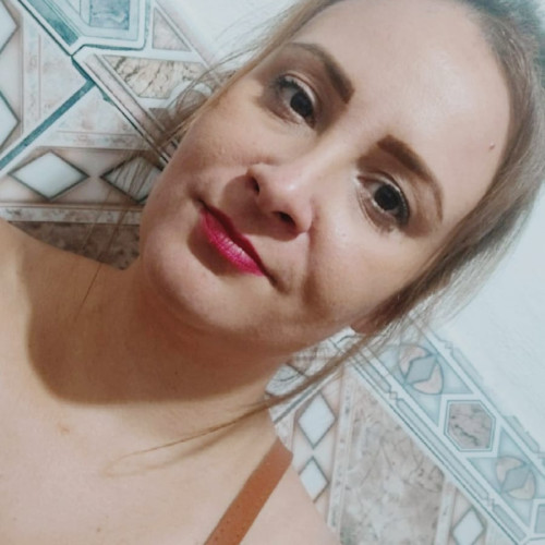 Edna Priscila Moreira M.