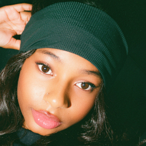shes h. profile photo