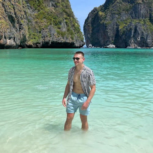 Damien D. profile photo