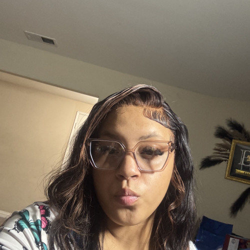 e’monnie w. profile photo