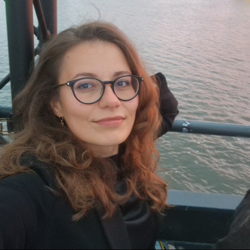 Julia A. profile photo