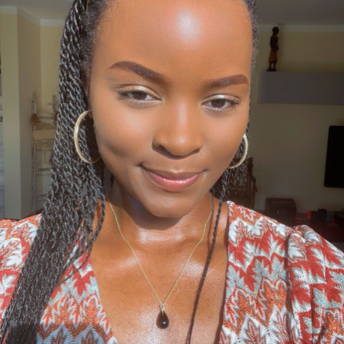 Yve A. profile photo